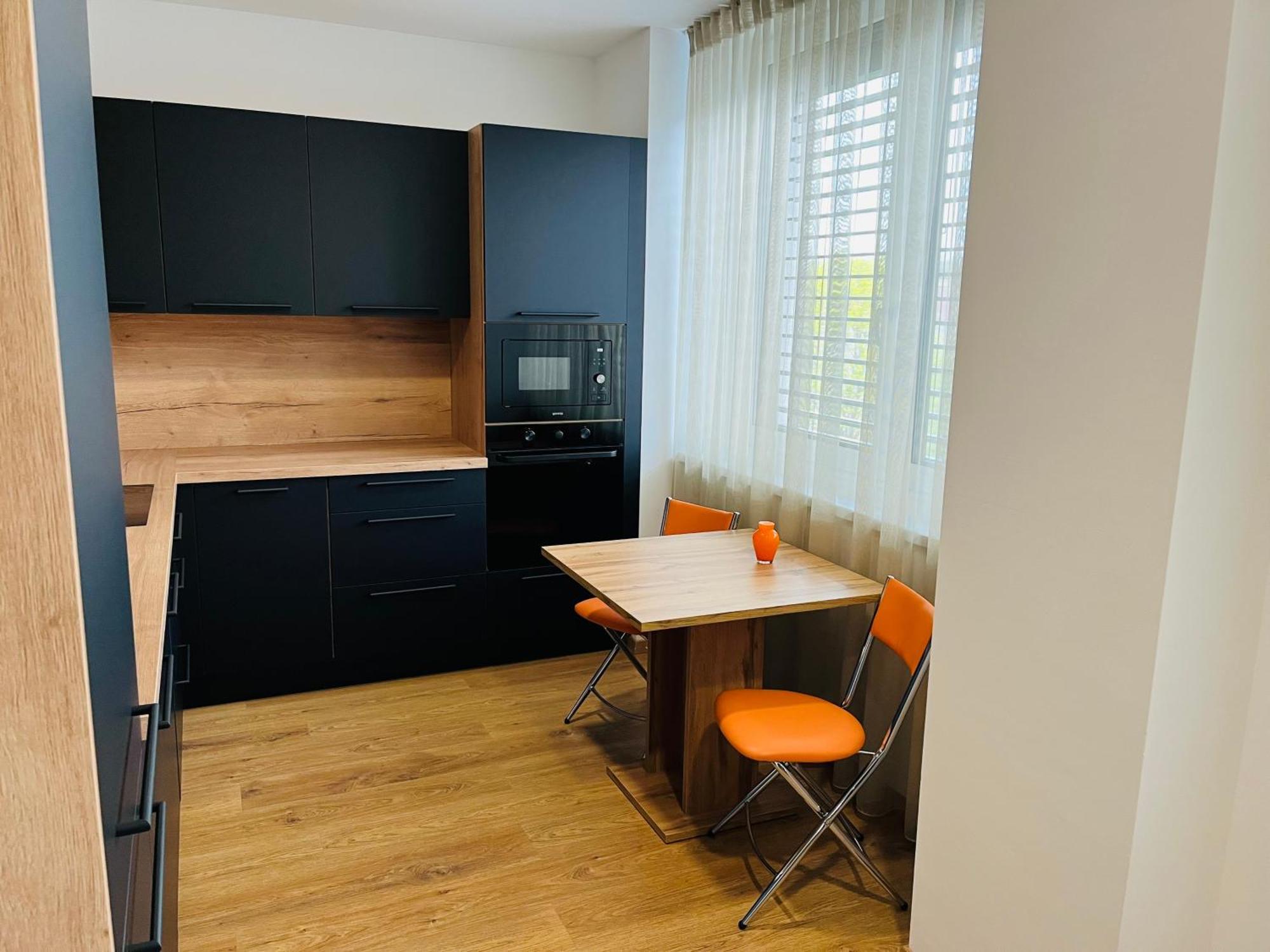 Appartamento Apartman Sitka Trenčín Esterno foto